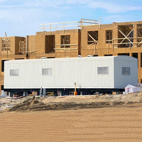 construction & jobsite shower trailers typically come equipped with wastewater tanks and hookups for easy plumbing installation at construction sites